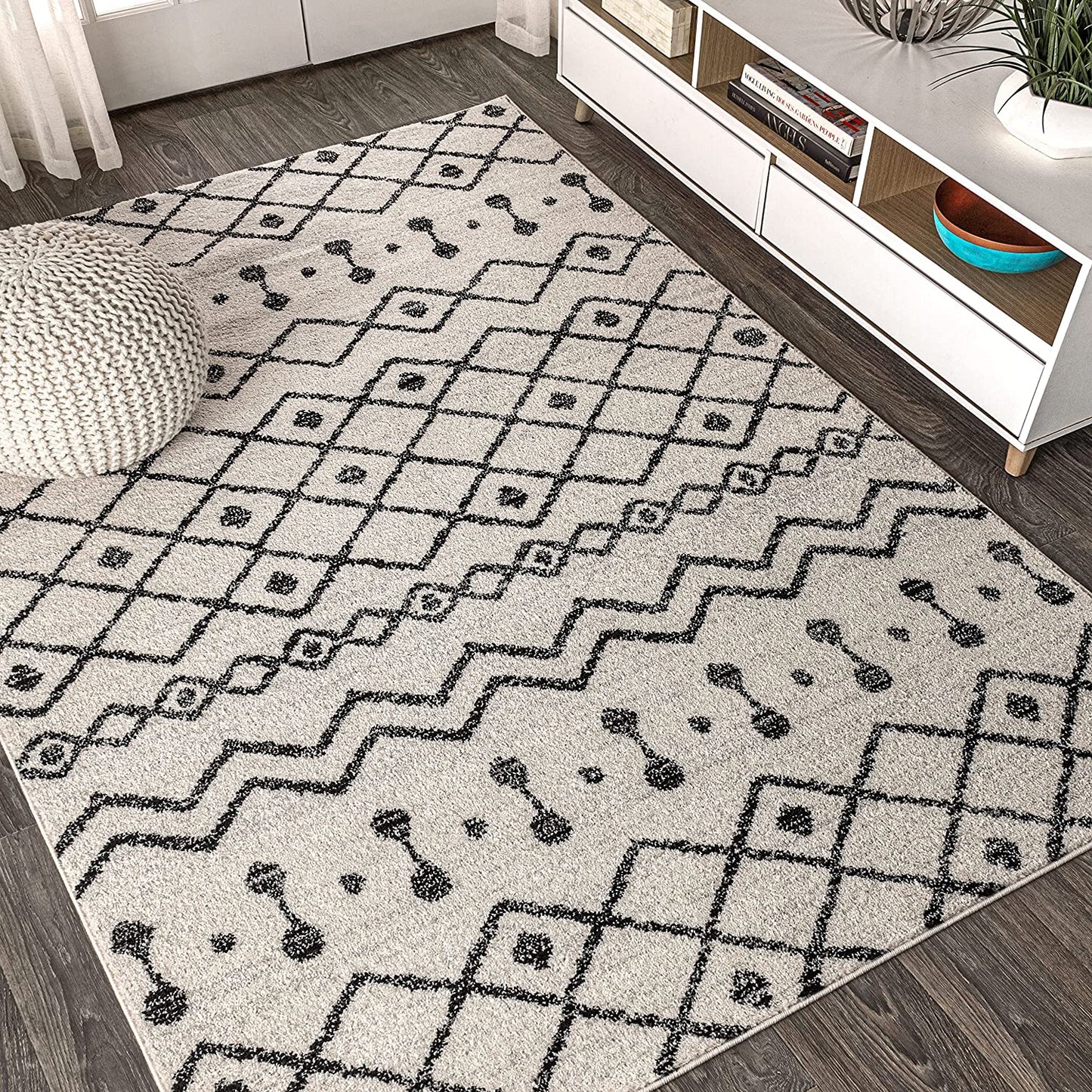 , Non Shedding Aksil Moroccan Beni Souk Area Rug, Bedroom Kitchen Living Room Indoor Decor, 8 X 10, Cream/Black